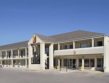 Super 8 By Wyndham Woodward Ξενοδοχείο Εξωτερικό φωτογραφία